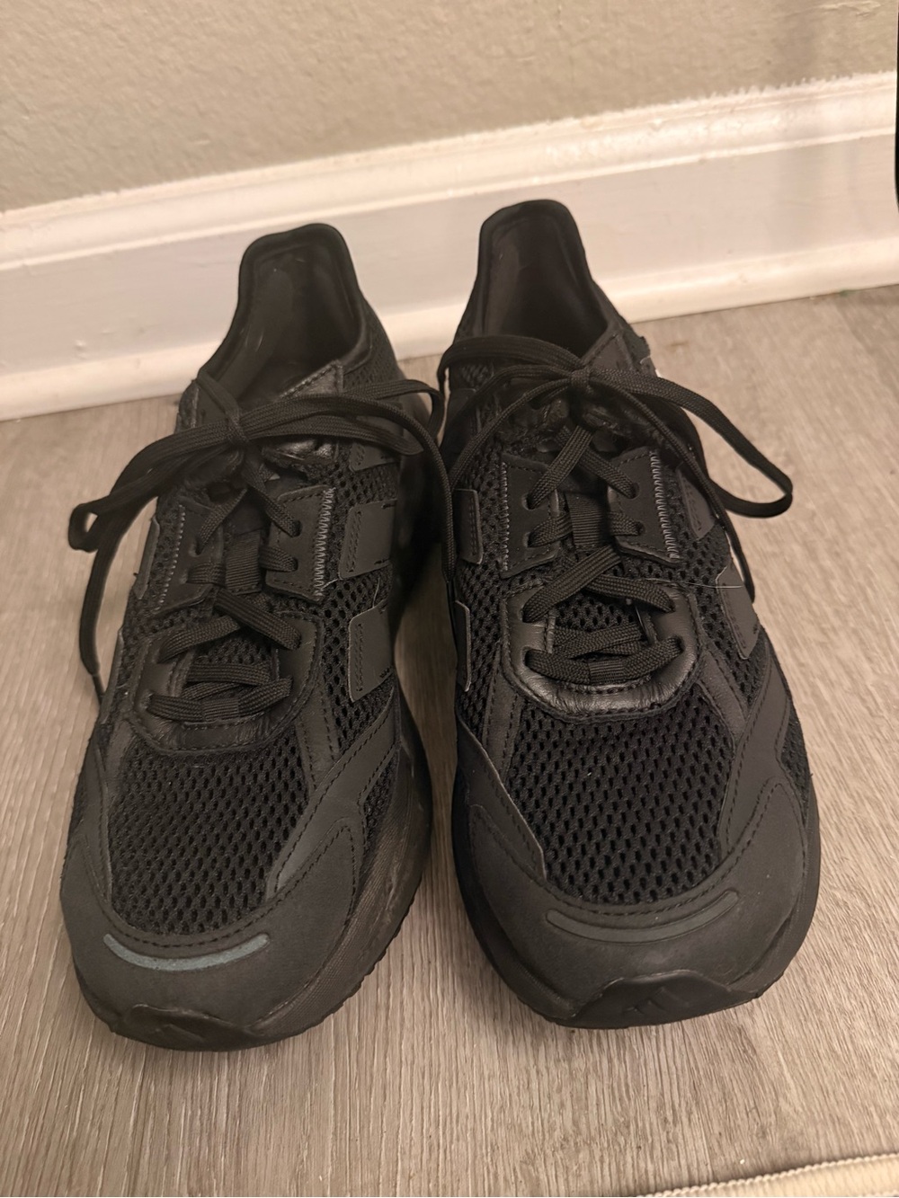 ADIDAS Adistar 3 SPE black running shoes sneakers Men’s 7 women’s 8.5